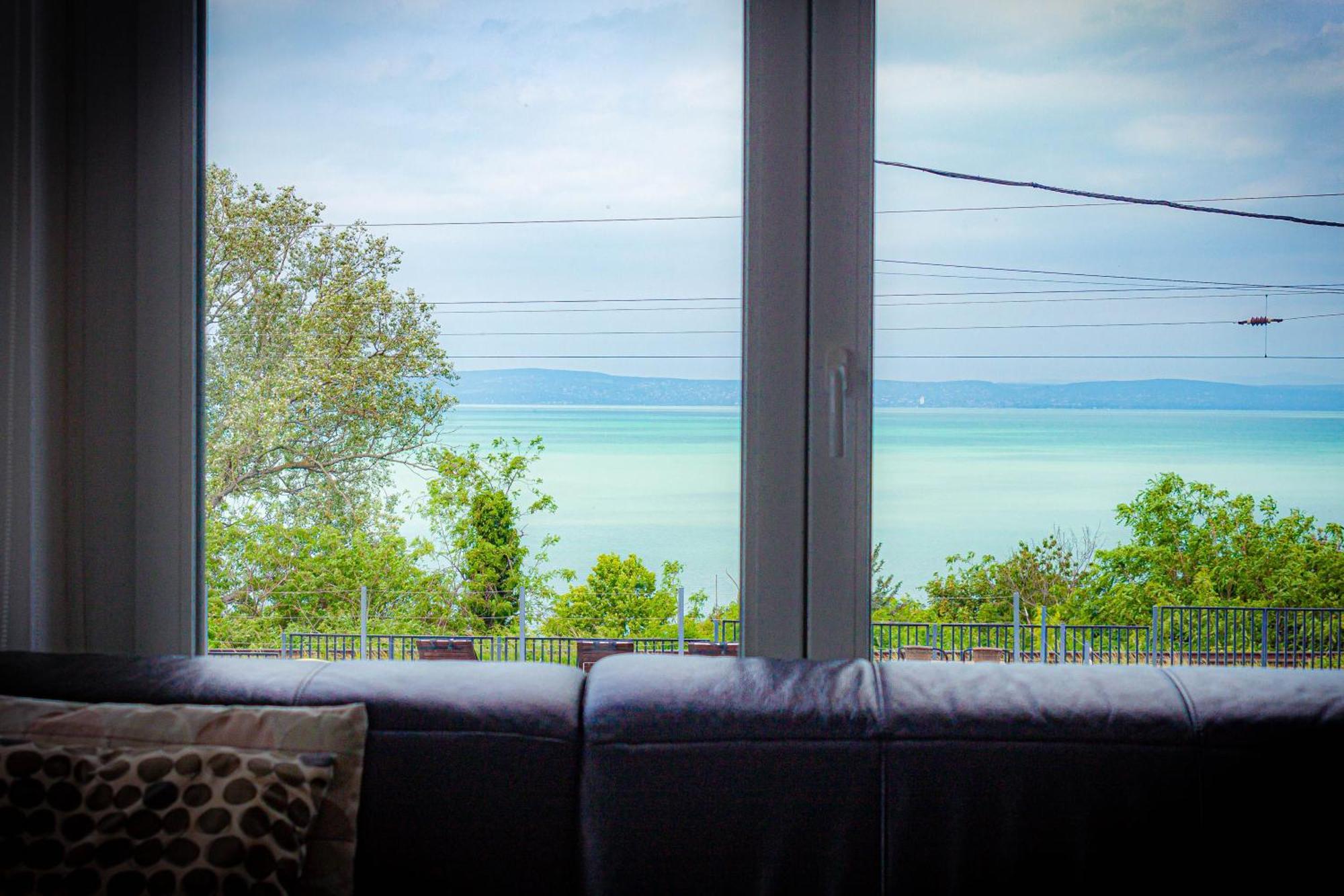 Hedon Brewing Charlie Balaton View Apartment - 200 Meter To The Beach Balatonvilagos Exterior photo